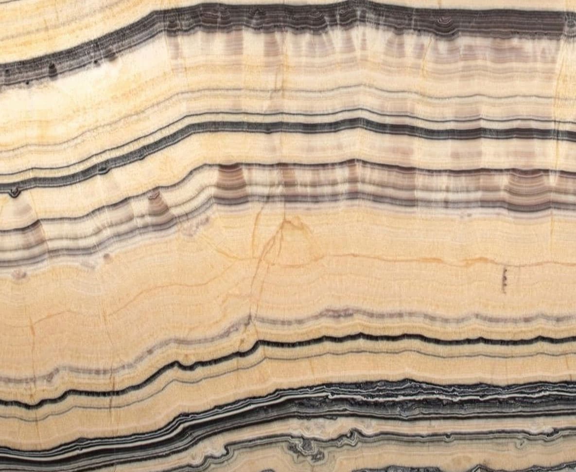 Cremo Ondulato Onyx — Onyx slab, block 05361