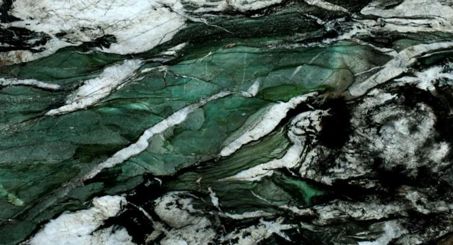 Green Patagonia — Quartzite slab, block 000141